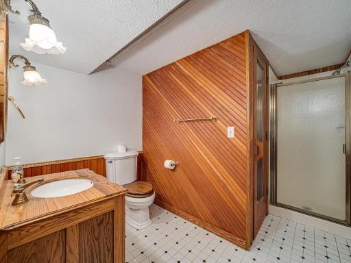 5801 114th Avenue N, Champlin, MN 55316