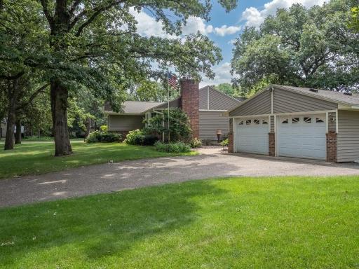 5801 114th Avenue N, Champlin, MN 55316