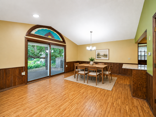 Dining Room- virtually staged for illustrative purposes
