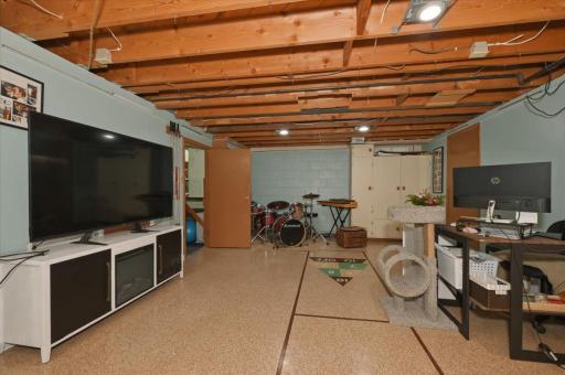 5141 Juniata Street, Duluth, MN 55804