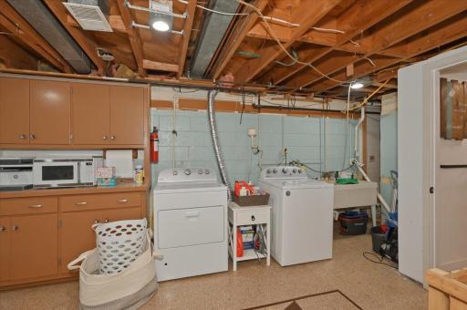 5141 Juniata Street, Duluth, MN 55804