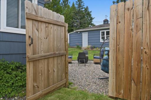 5141 Juniata Street, Duluth, MN 55804