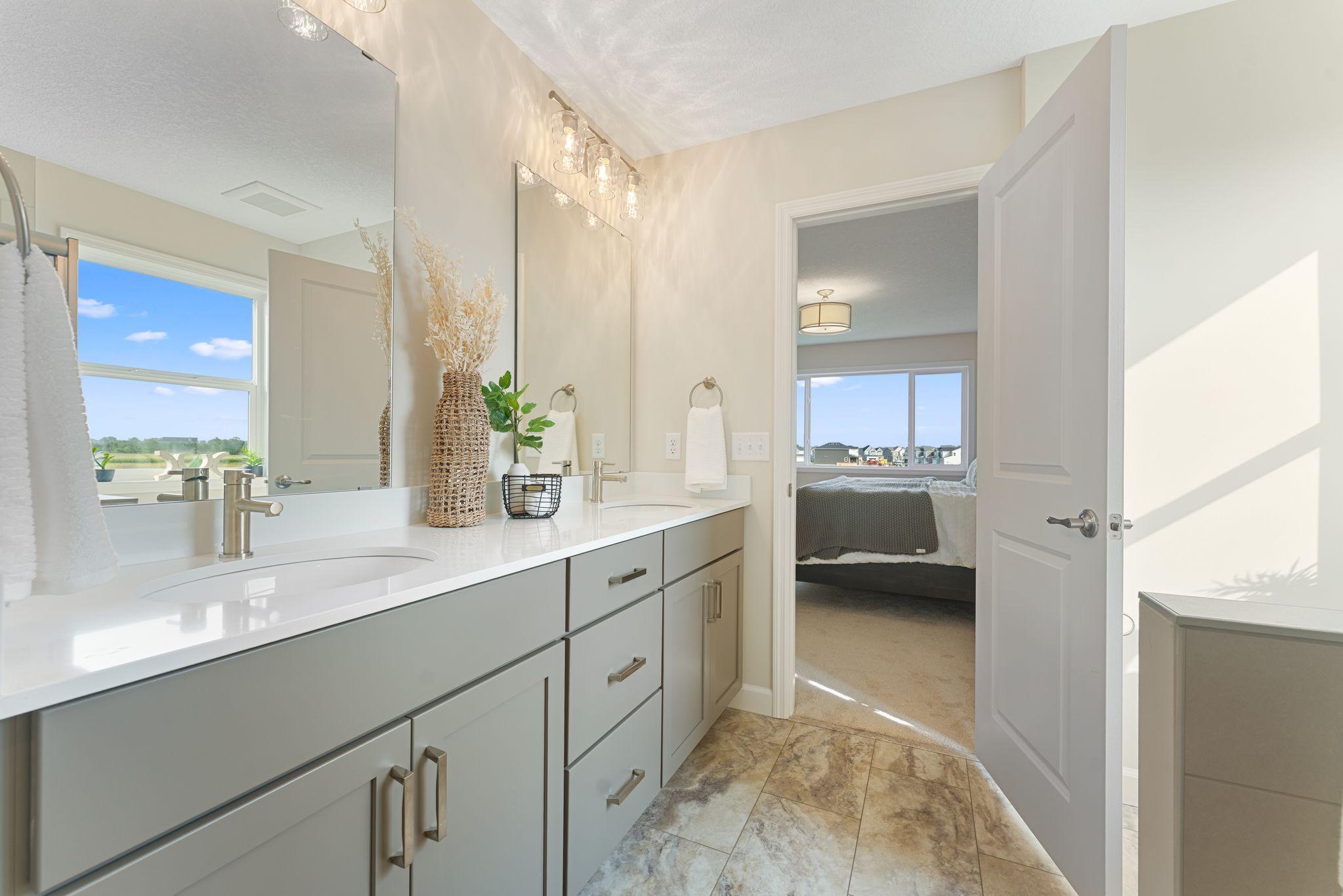 Owner's bath