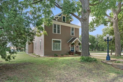 202 Main Street, Hayward, MN 56043