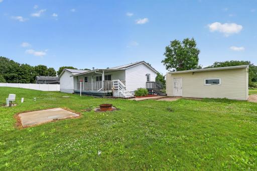 1445 1st Avenue SW, Oronoco, MN 55960