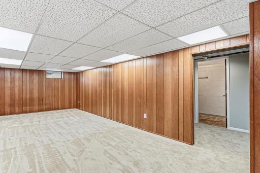 New ceiling, carpeting plus great lighting!