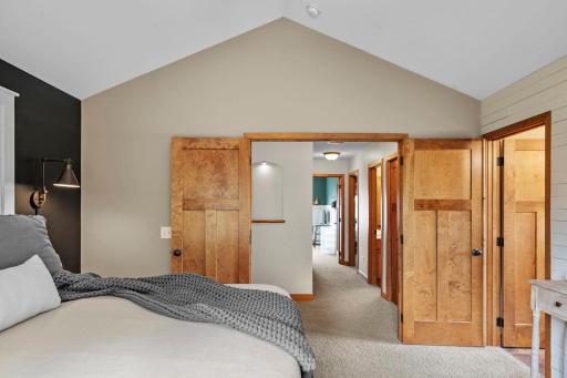 15692 Enfield Avenue N, Hugo, MN 55038