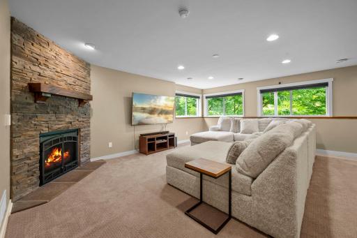 15692 Enfield Avenue N, Hugo, MN 55038