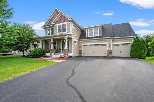 15692 Enfield Avenue N, Hugo, MN 55038