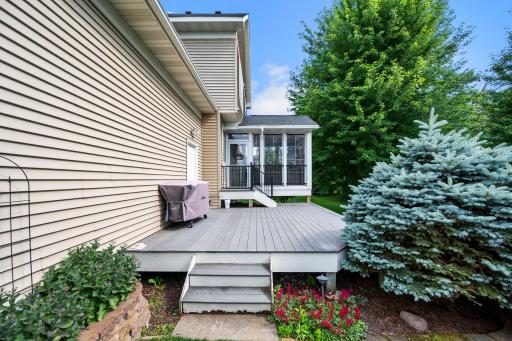 15692 Enfield Avenue N, Hugo, MN 55038