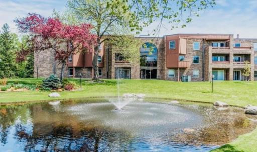 2230 Midland Grove Road, 305, Saint Paul, MN 55113