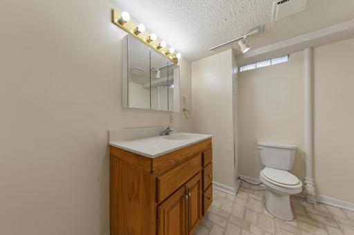 Spacious full bath