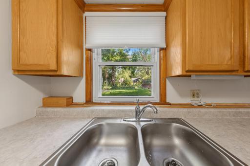 kitchen_lower level window to backyard.jpg