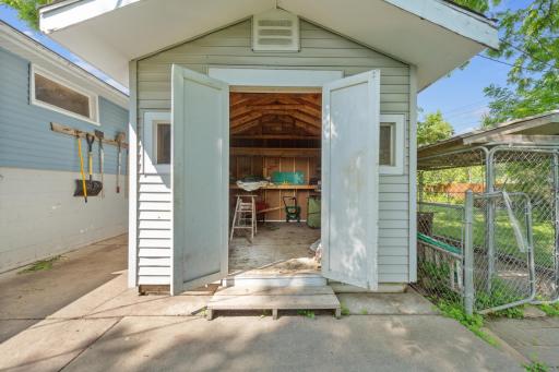 shed