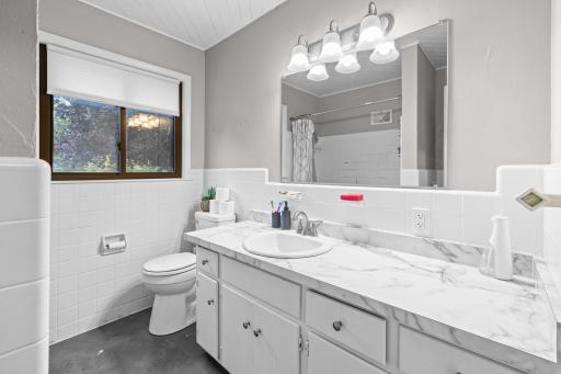 4246 Royce Street NE, Minneapolis, MN 55421