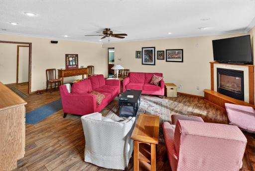 8890 Bishop Avenue NW, Maple Lake, MN 55358
