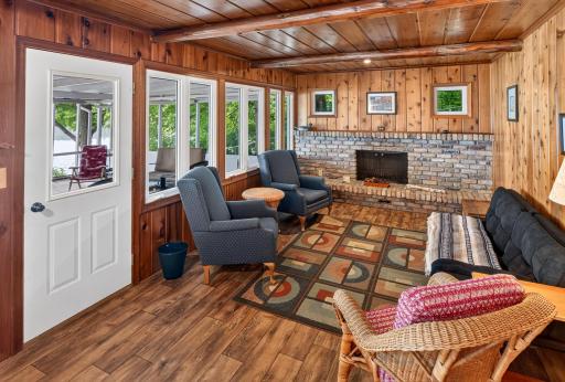 8890 Bishop Avenue NW, Maple Lake, MN 55358