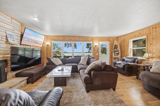 13117 Bayview Road, South Haven, MN 55382