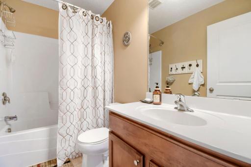 7005 Rose Dr - Web Quality - 019 - 19 Primary Bathroom.jpg