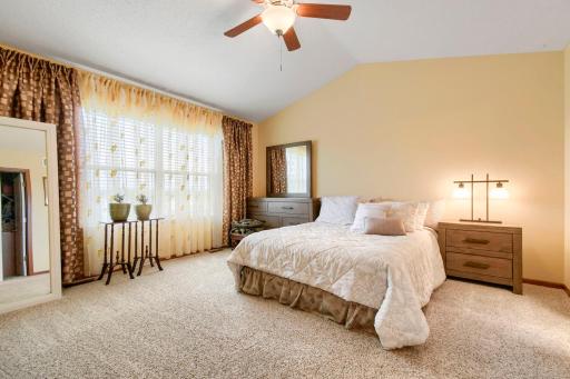 7005 Rose Dr - Web Quality - 016 - 16 Primary Bedroom.jpg