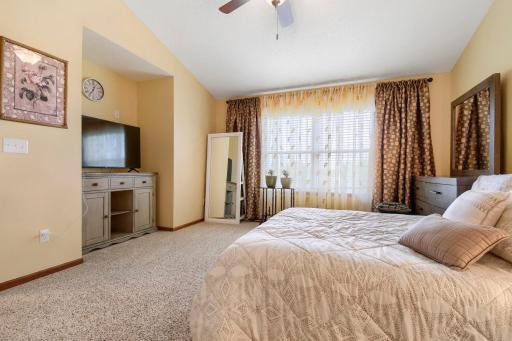 7005 Rose Dr - Web Quality - 018 - 18 Primary Bedroom.jpg