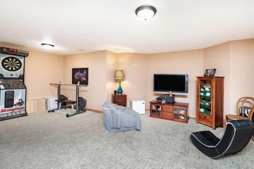 3126 37 1/2 Avenue S, Fargo, ND 58104