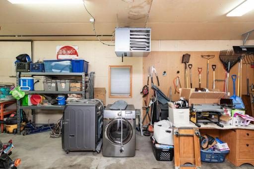 3126 37 1/2 Avenue S, Fargo, ND 58104