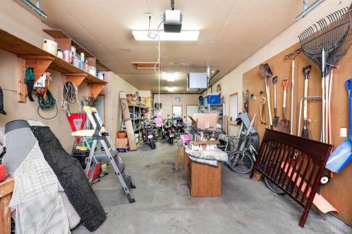 3126 37 1/2 Avenue S, Fargo, ND 58104
