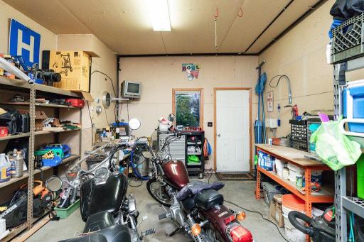 3126 37 1/2 Avenue S, Fargo, ND 58104