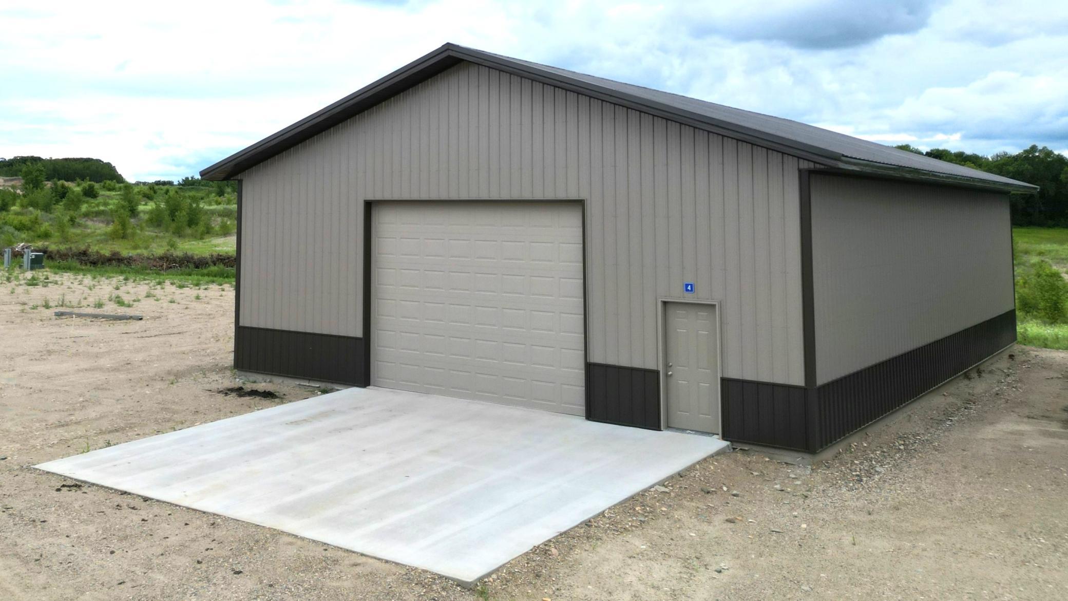 Model Unit: Concrete Driveway.JPG