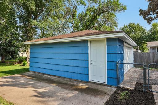 11341 Palm Street NW, Minneapolis, MN 55448
