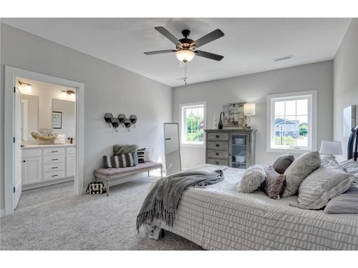 22352 Lilac Way, Forest Lake, MN 55025