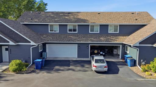 22352 Lilac Way, Forest Lake, MN 55025