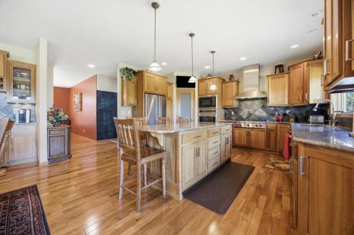 7019 Maple Lane, Horace, ND 58047