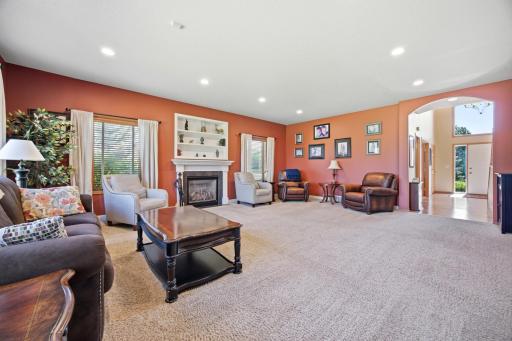 7019 Maple Lane, Horace, ND 58047