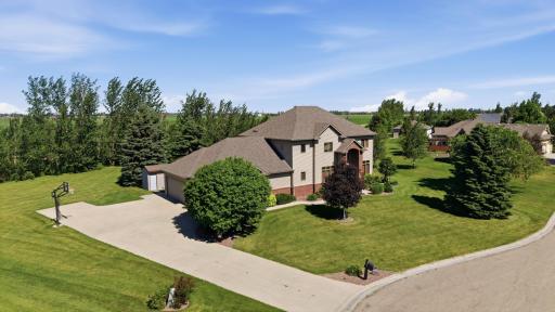 7019 Maple Lane, Horace, ND 58047
