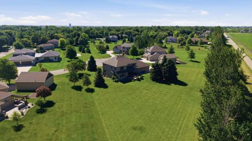 7019 Maple Lane, Horace, ND 58047