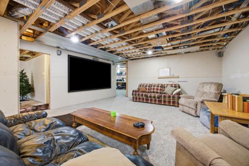 7019 Maple Lane, Horace, ND 58047
