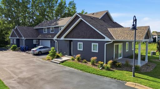 22294 Lilac Way, Forest Lake, MN 55025