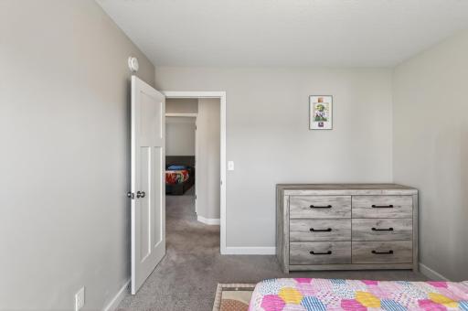 1704 Wilking Way, Shakopee, MN 55379