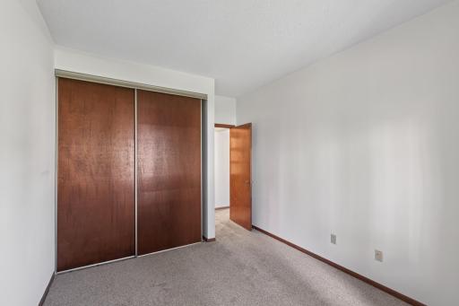 1392 Carling Drive, 103, Saint Paul, MN 55108