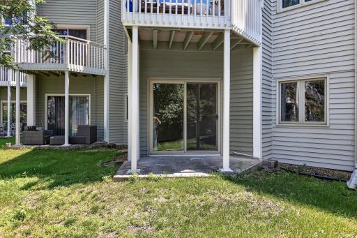 1392 Carling Drive, 103, Saint Paul, MN 55108