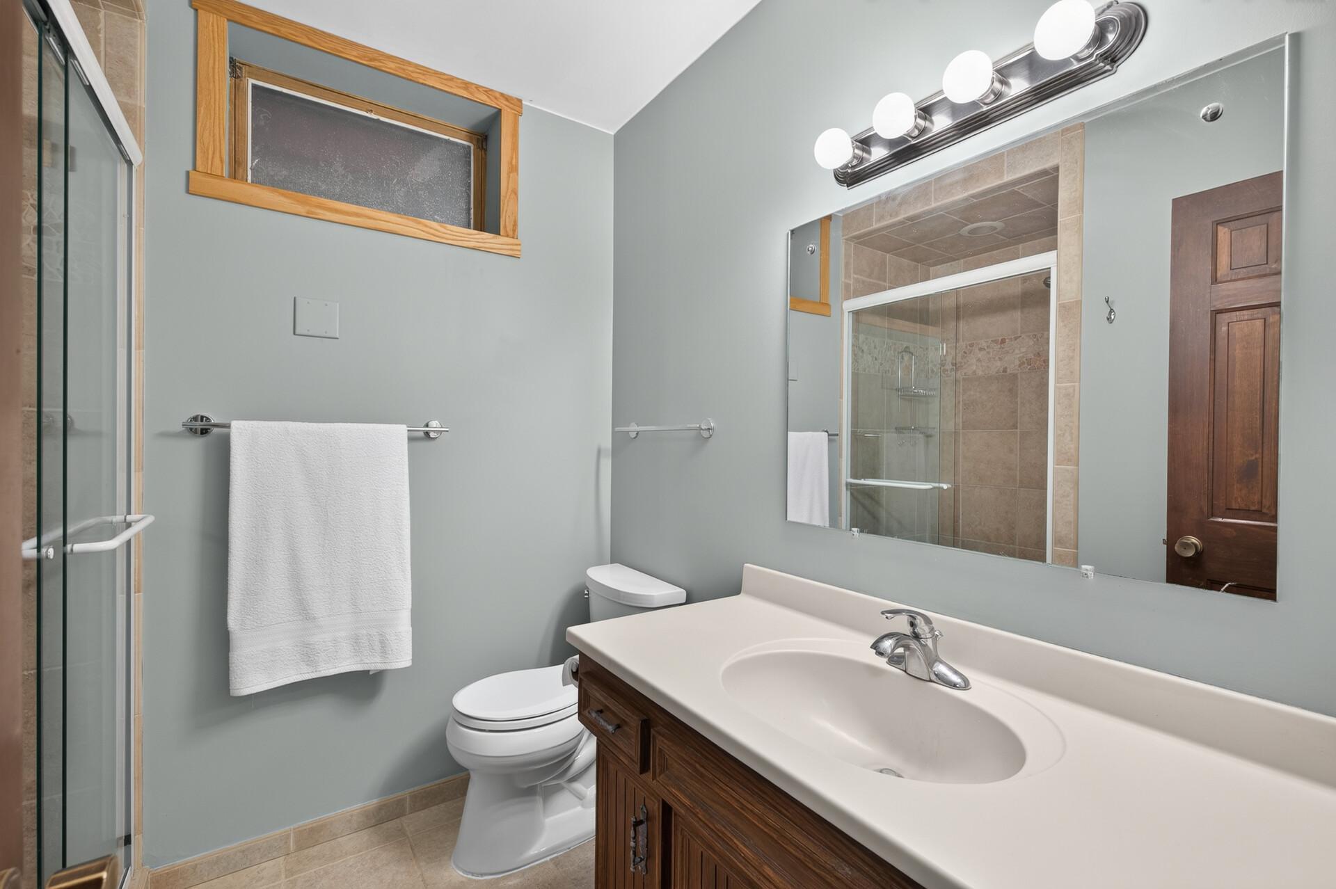 42_11600_37th_Ave_N42_mls.jpg