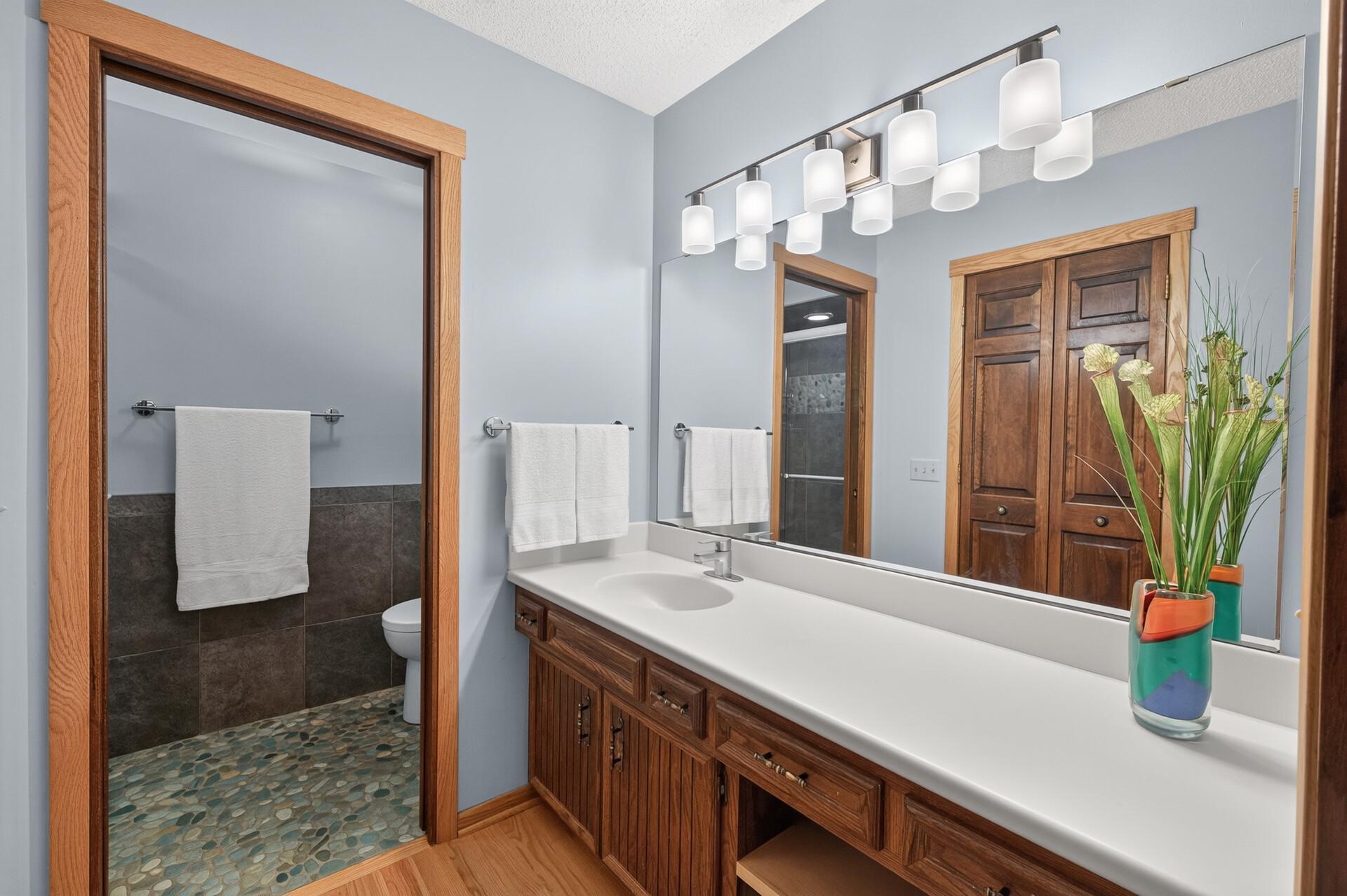 25_11600_37th_Ave_N25_mls.jpg