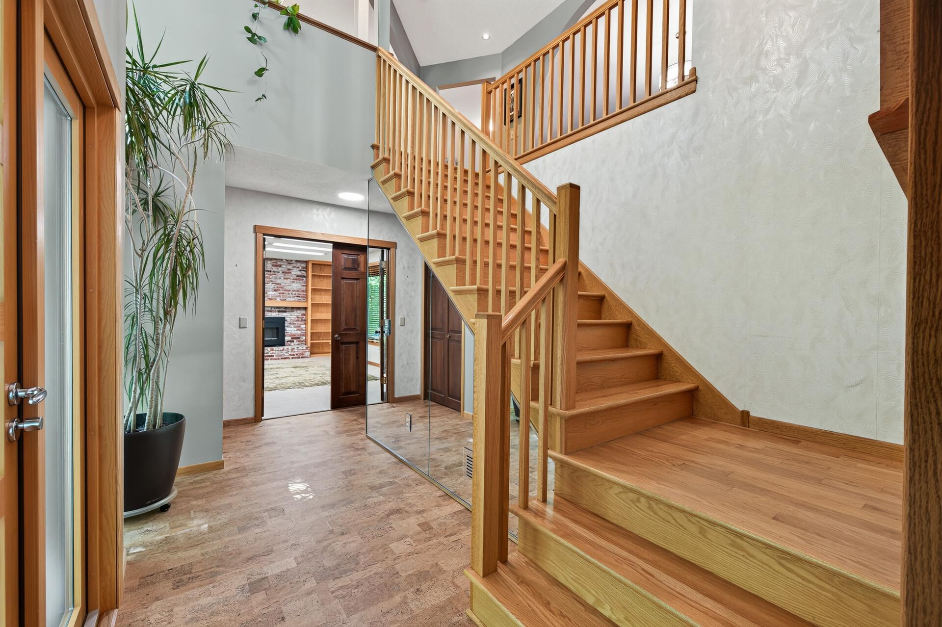 07_11600_37th_Ave_N7_mls.jpg