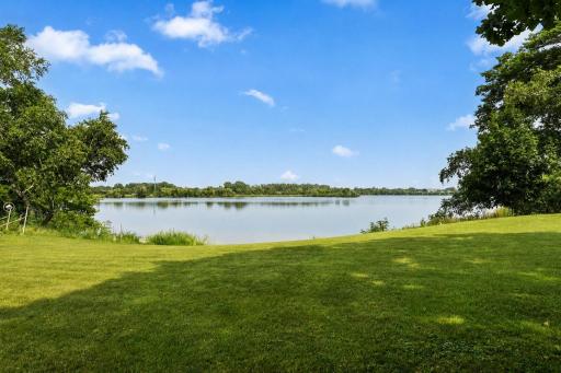 1911 County Road F E, North Saint Paul, MN 55110