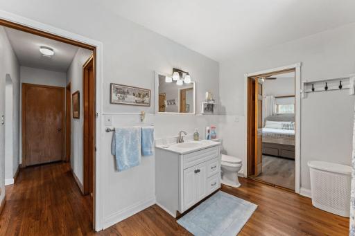 1911 County Road F E, North Saint Paul, MN 55110