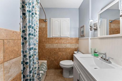 1911 County Road F E, North Saint Paul, MN 55110