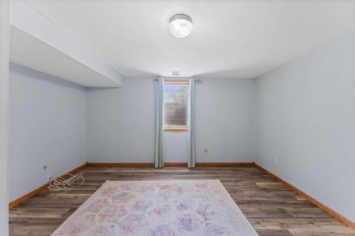 1911 County Road F E, North Saint Paul, MN 55110