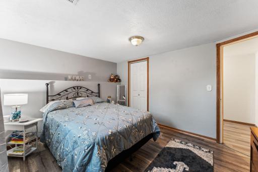 1911 County Road F E, North Saint Paul, MN 55110